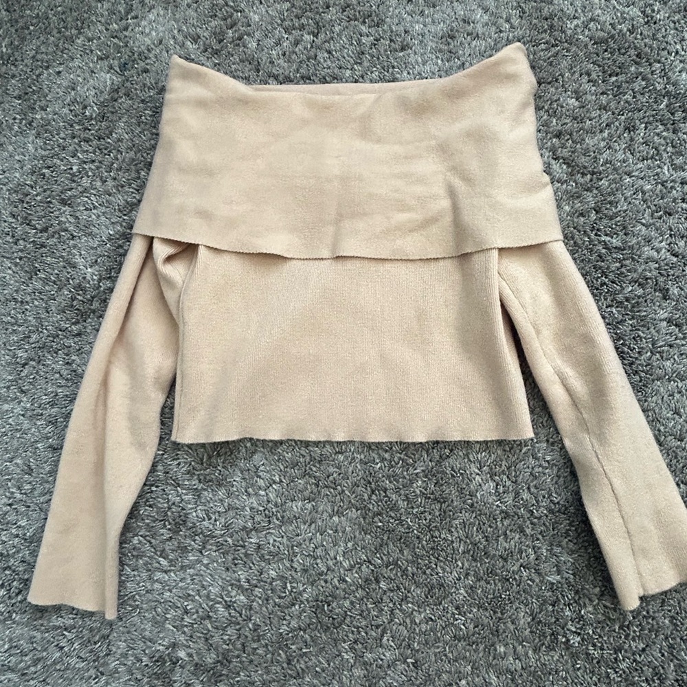 FOLDOVER CREAM TOP